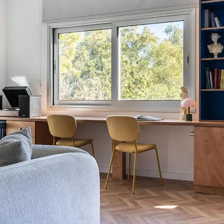 Apartament Modern Luxury 2br|park View & Balcony